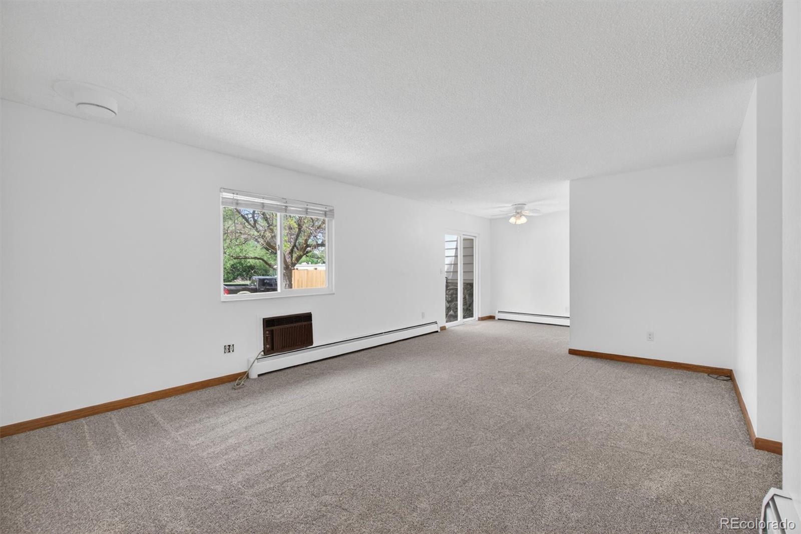92 Newark Street Aurora CO 80012