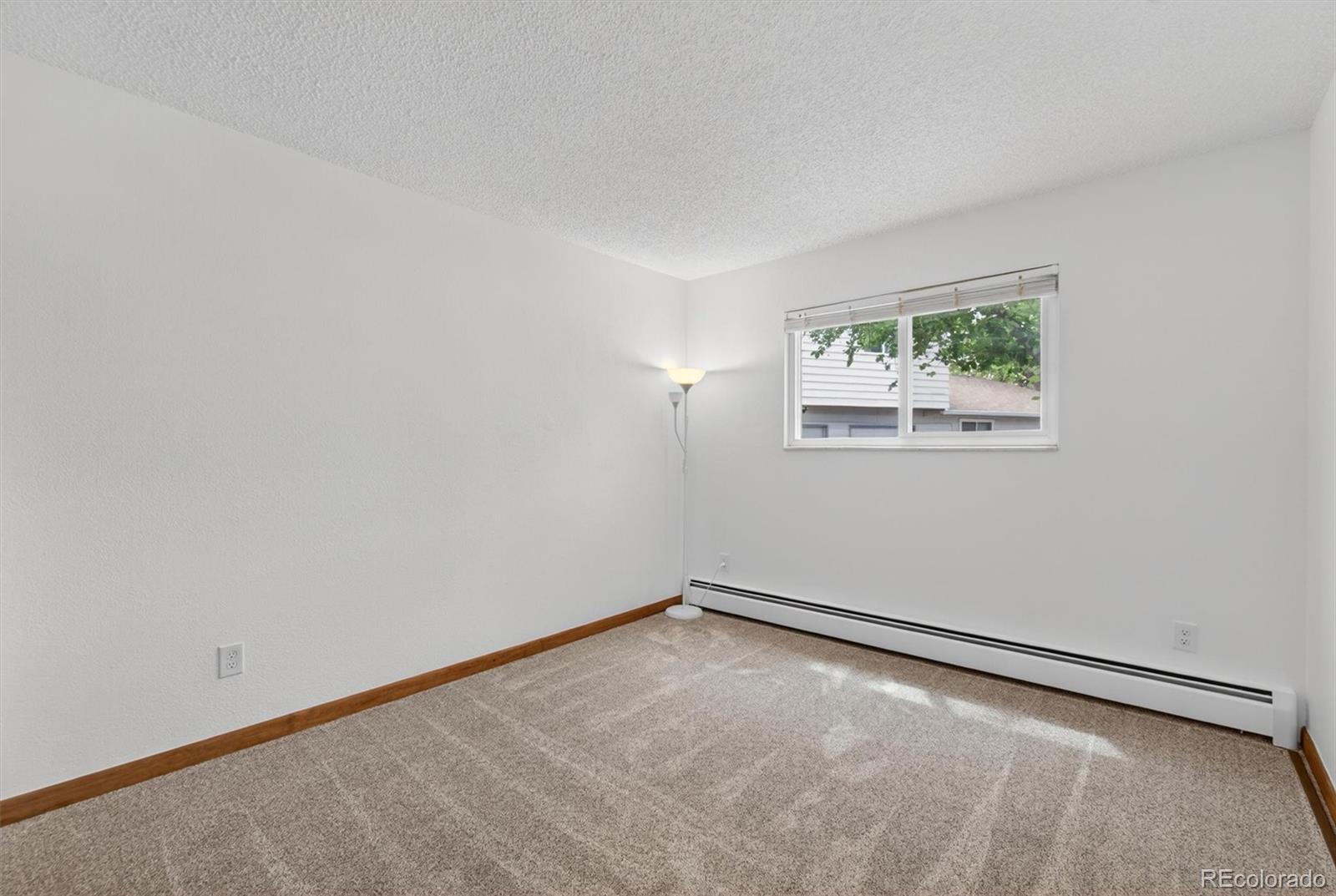 92 Newark Street Aurora CO 80012