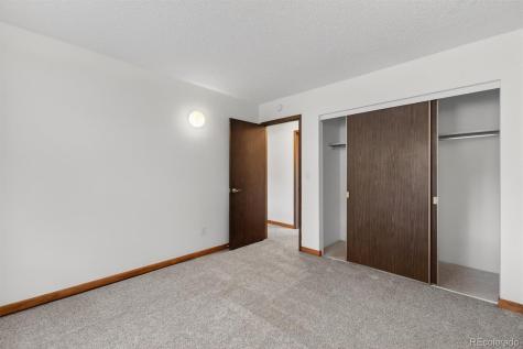92 Newark Street Aurora CO 80012