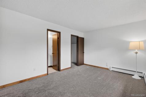 92 Newark Street Aurora CO 80012