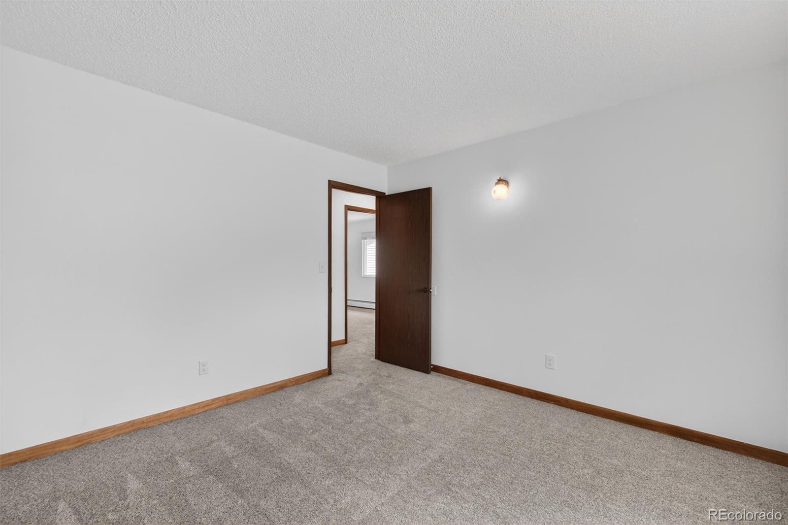 92 Newark Street Aurora CO 80012