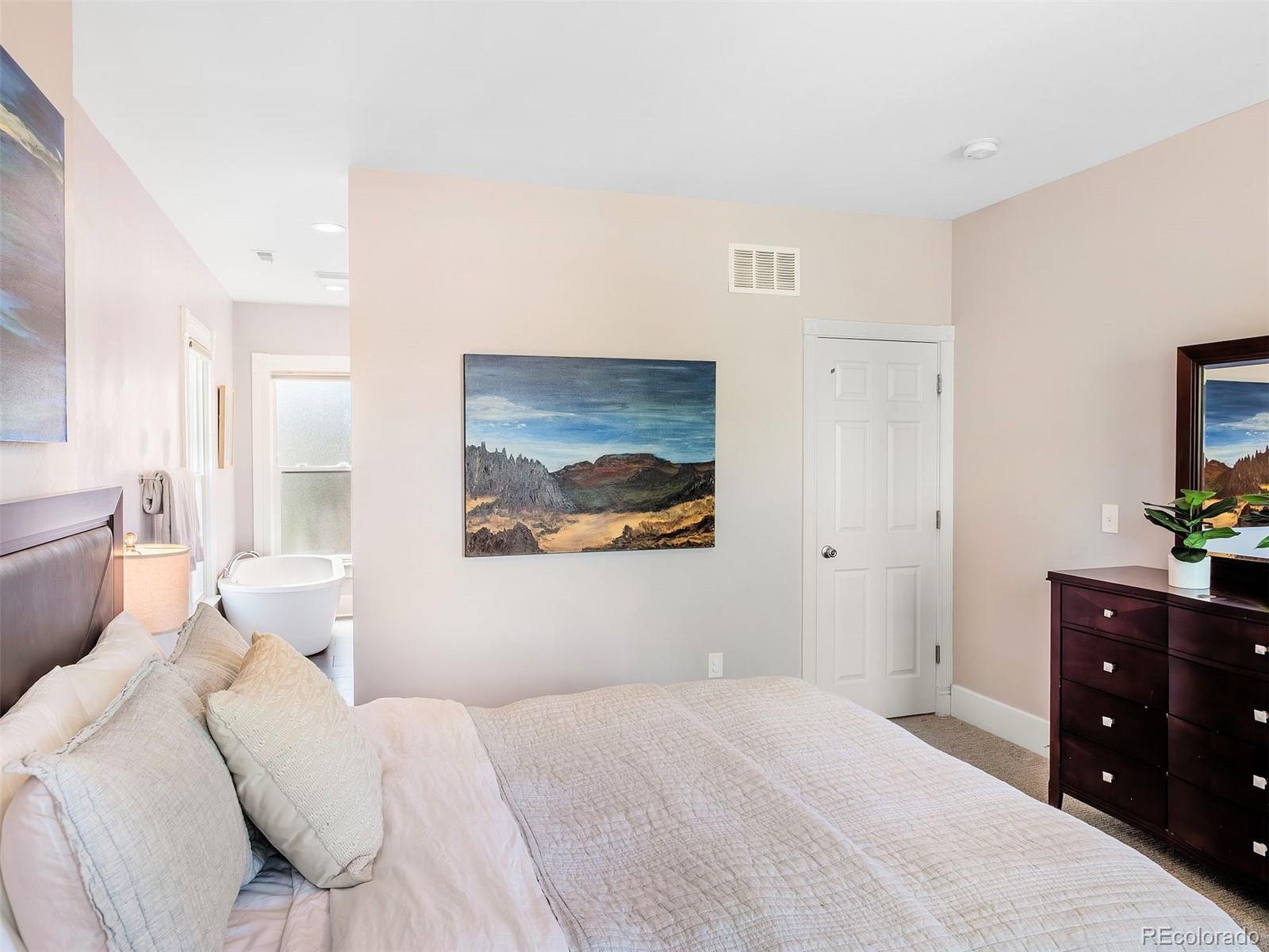 2560 River Drive Denver CO 80211