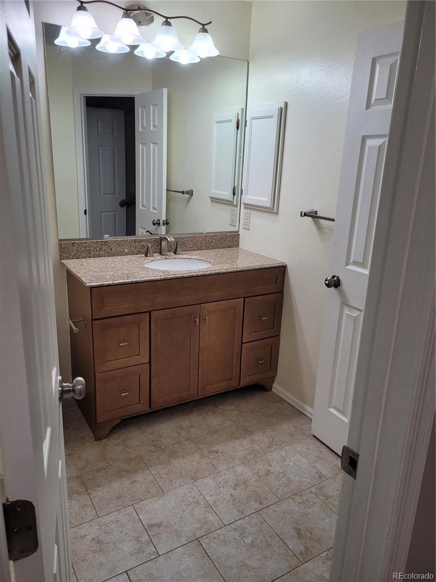 1228 S Idalia Street Aurora CO 80017