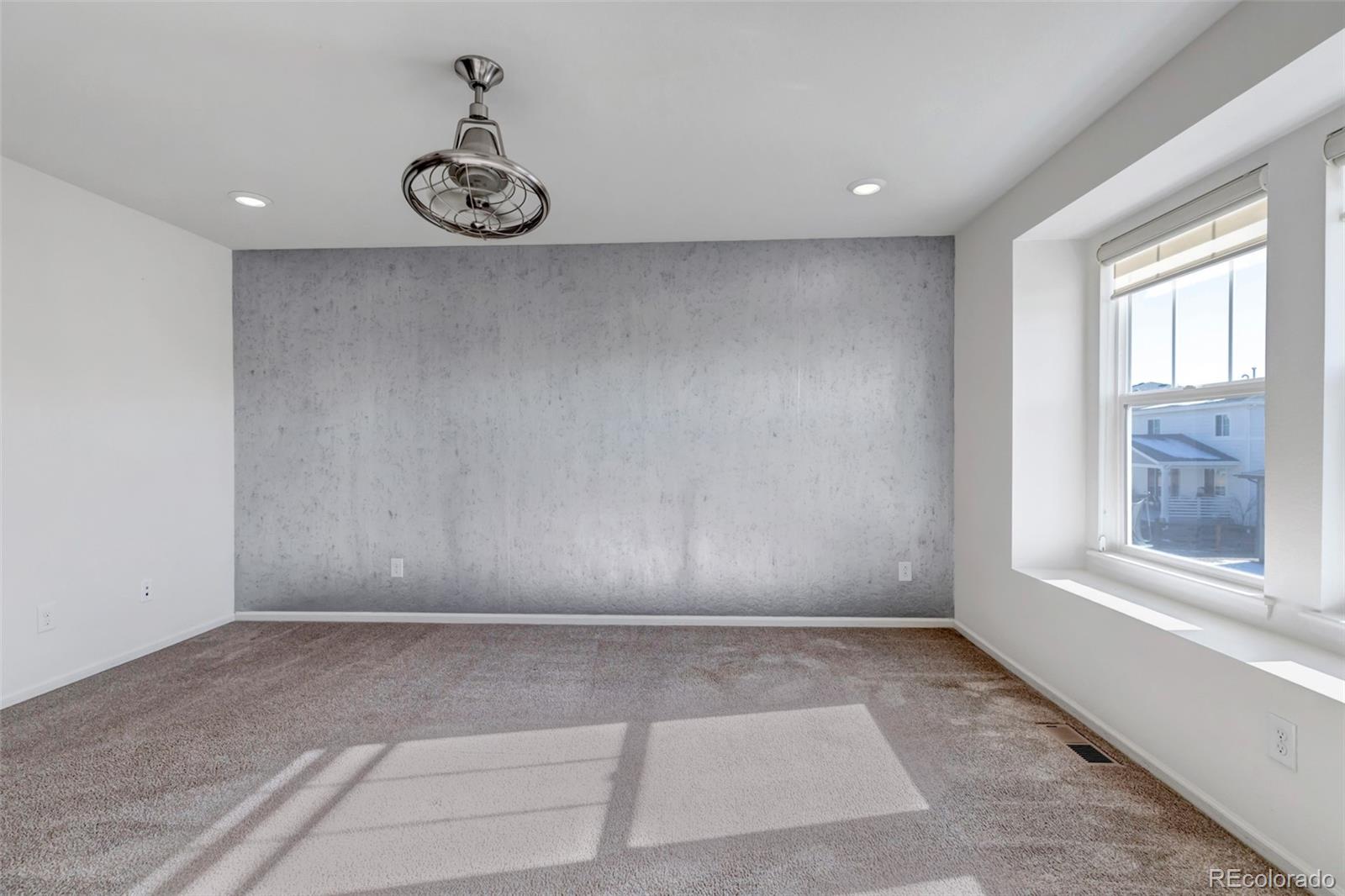 21876 E Radcliff Circle Aurora CO 80015