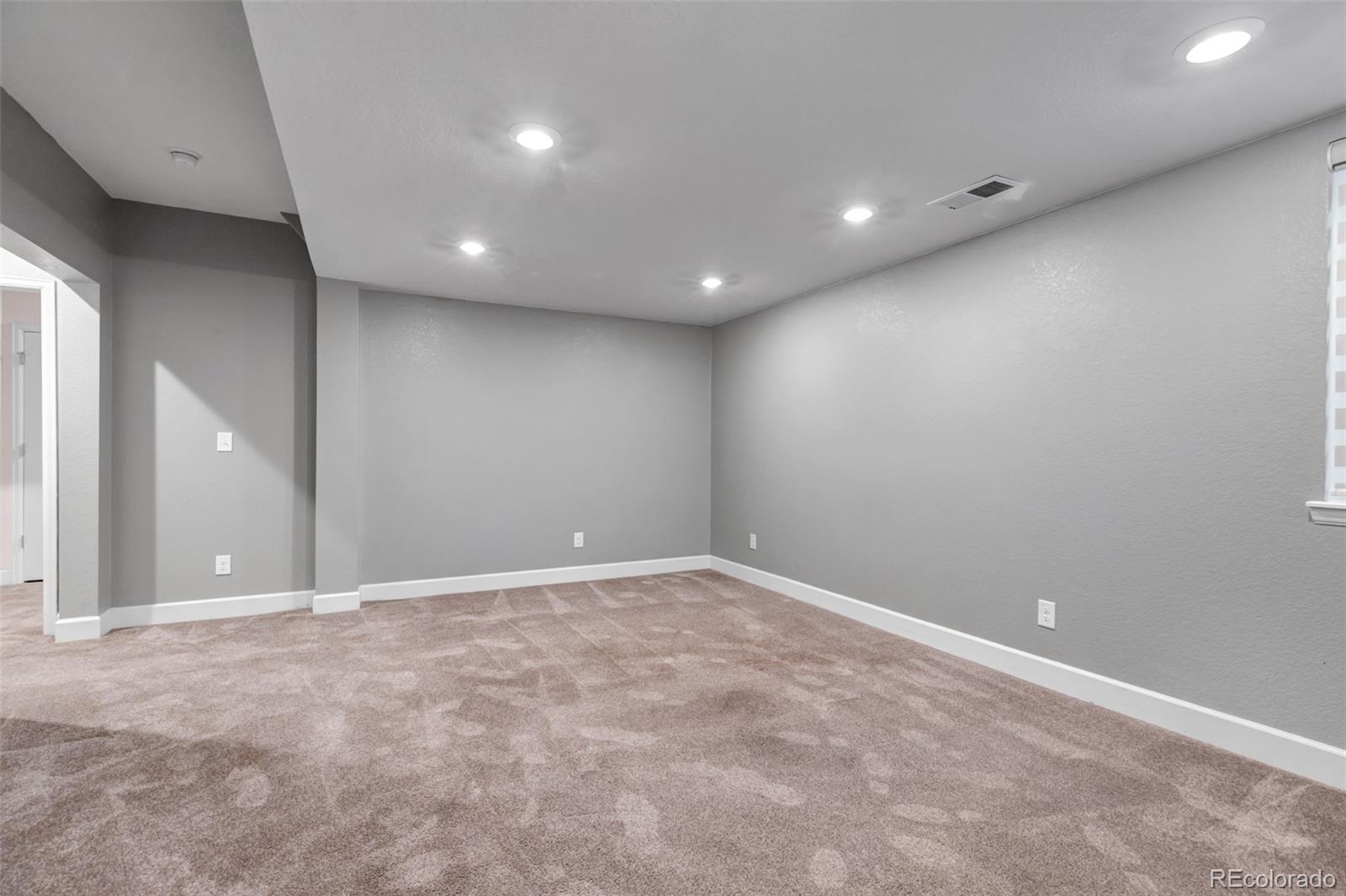 21876 E Radcliff Circle Aurora CO 80015
