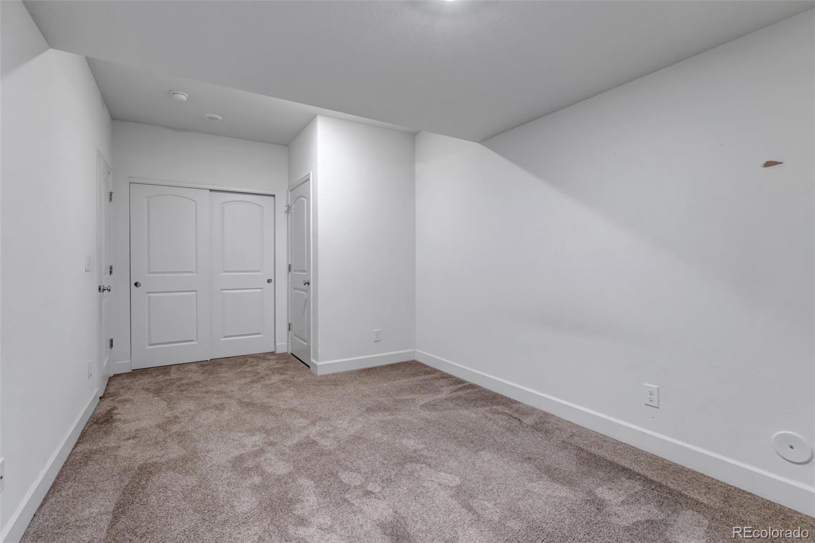 21876 E Radcliff Circle Aurora CO 80015