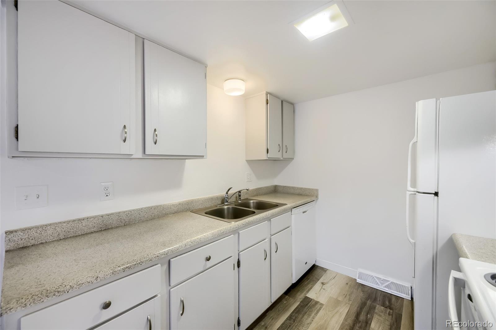 1246 Sable Boulevard Aurora CO 80011
