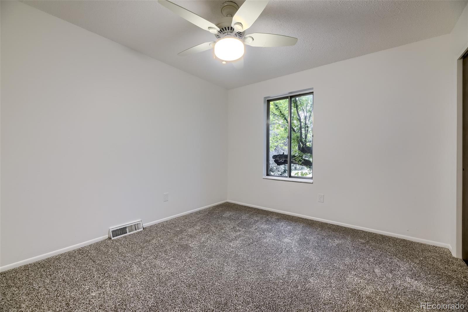 1246 Sable Boulevard Aurora CO 80011