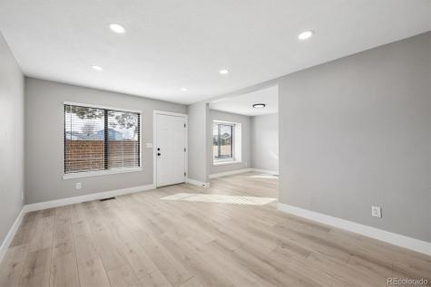 1812 W 102nd Avenue Thornton CO 80260