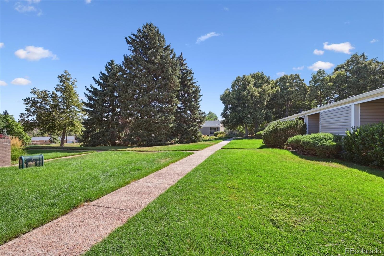 5530 S Greenwood Street Littleton CO 80120
