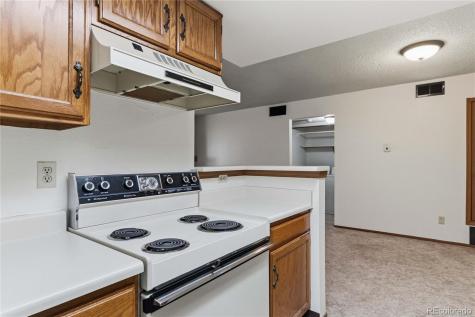 923 S Zeno Way Aurora CO 80017