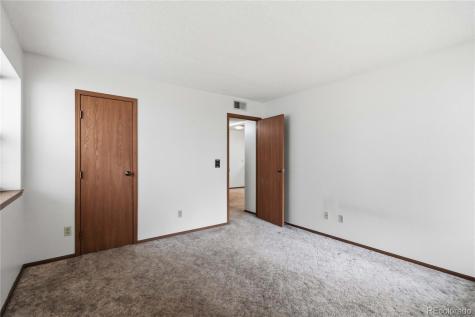 923 S Zeno Way Aurora CO 80017