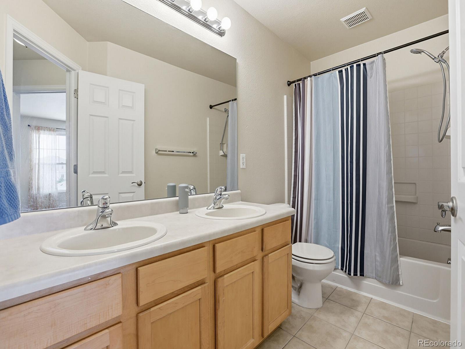 7243 S Millbrook Court Aurora CO 80016