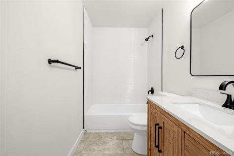 17396 E Rice Circle Aurora CO 80015