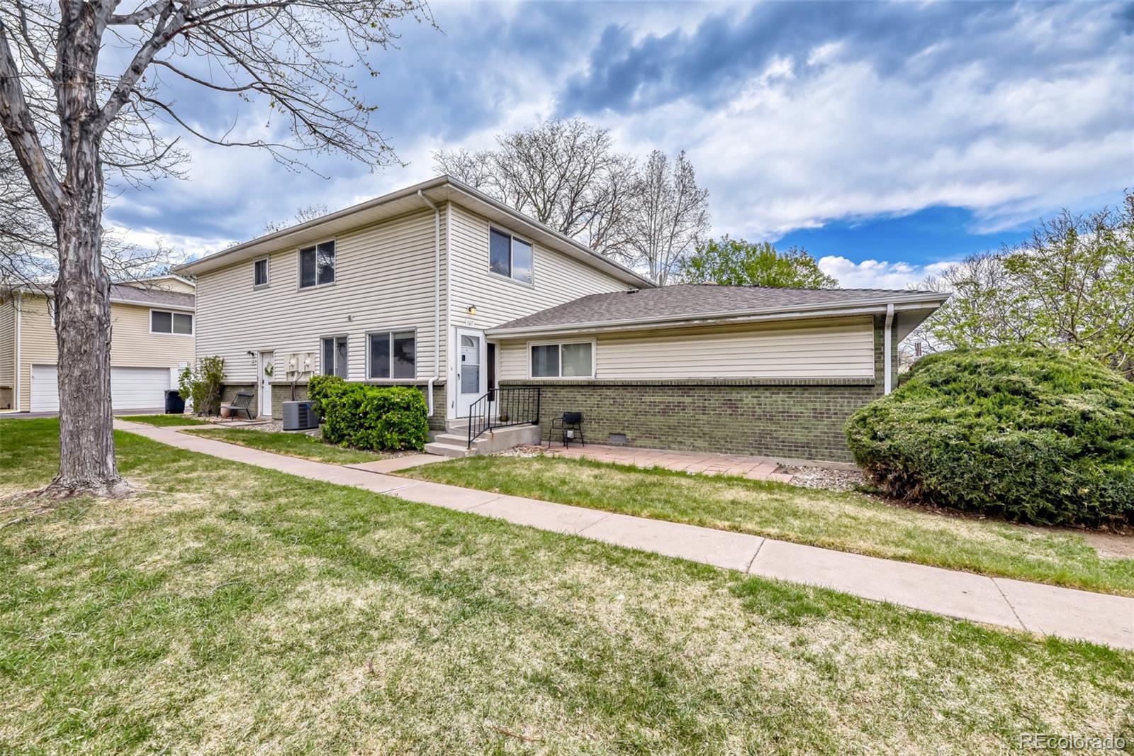 9195 E Lehigh Avenue Denver CO 80237