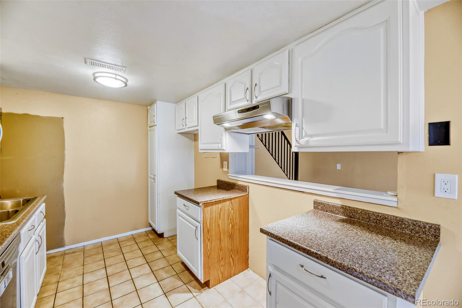 9195 E Lehigh Avenue Denver CO 80237
