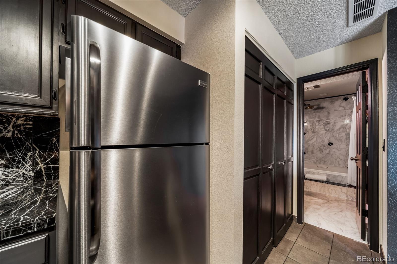 846 S Vance Street Lakewood CO 80226