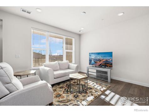 330 High Point Drive Longmont CO 80504