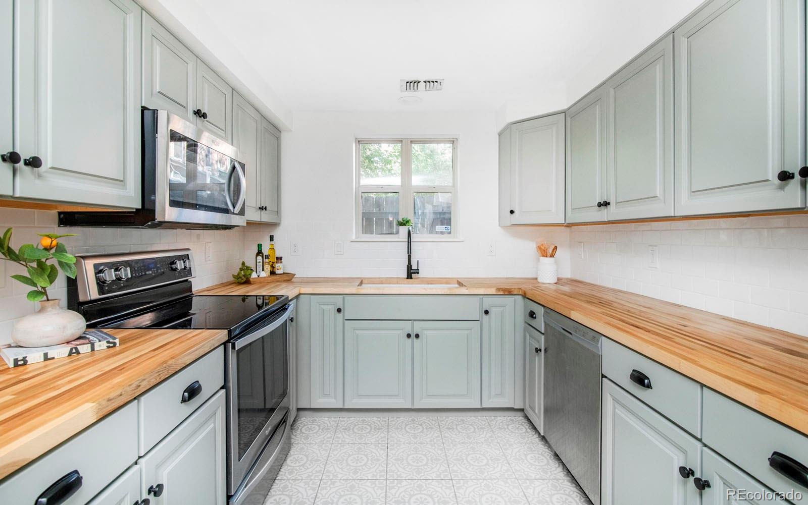 2901 Wyandot Street Denver CO 80211