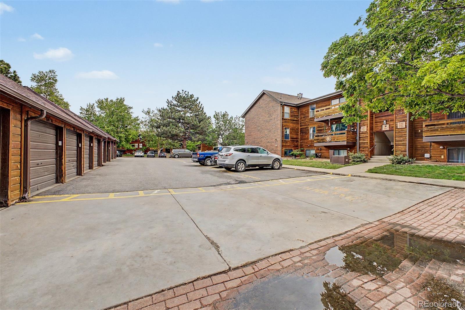 341 Wright Street Lakewood CO 80228