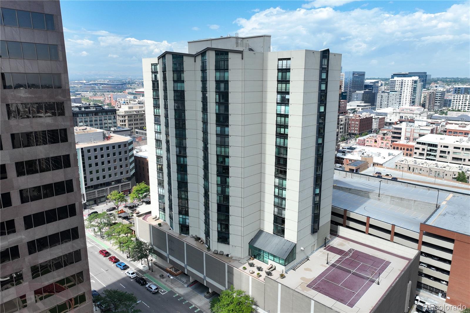 Denver CO, 1777 Larimer Street, Unit 1208