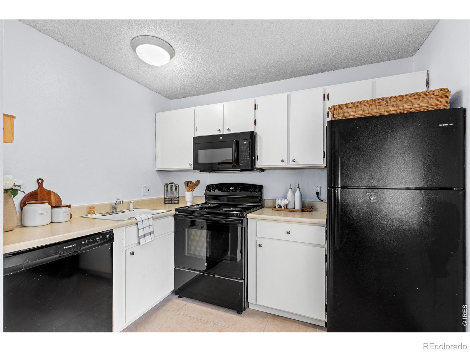 3161 Madison Avenue Boulder CO 80303