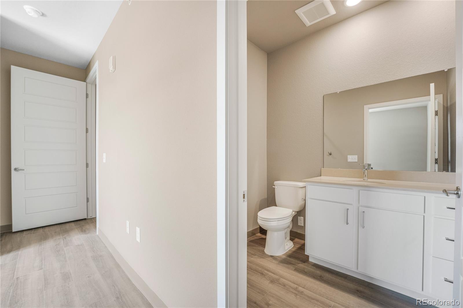 12983 W Ida Avenue Littleton CO 80127
