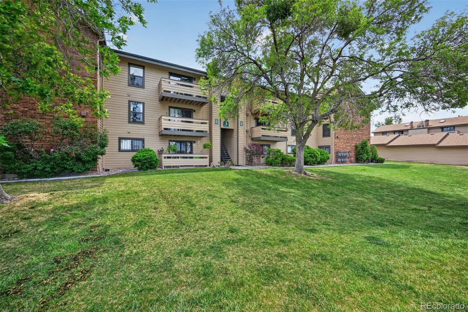 420 Zang Street Lakewood CO 80228