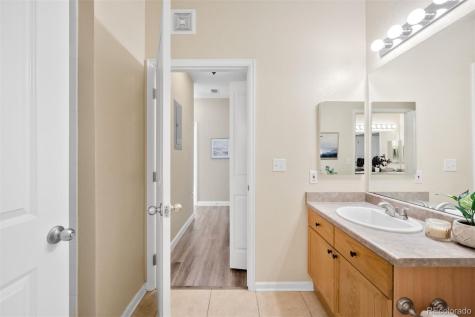 4054 S Crystal Circle Aurora CO 80014