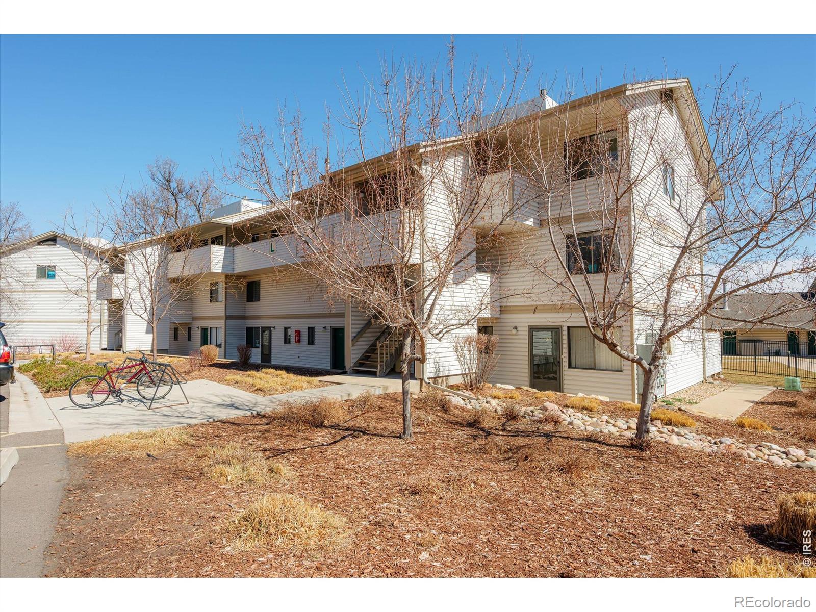 Fort Collins CO, 1705 Heatheridge Road, Unit L-105