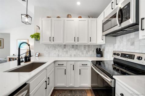 18264 W 58th Place Golden CO 80403