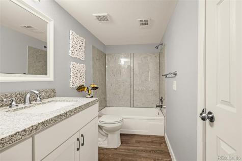 3872 S Fraser Street Aurora CO 80014