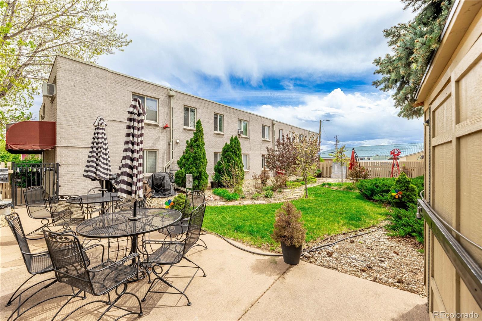 2480 W Caithness Place Denver CO 80211