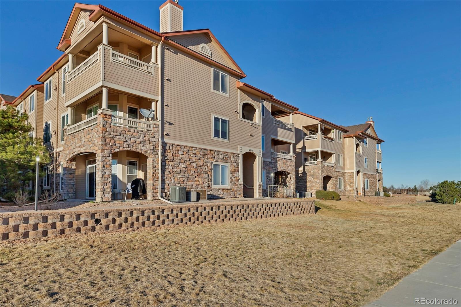 9538 W San Juan Circle Littleton CO 80128