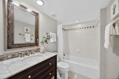 4250 S Olive Street Denver CO 80237