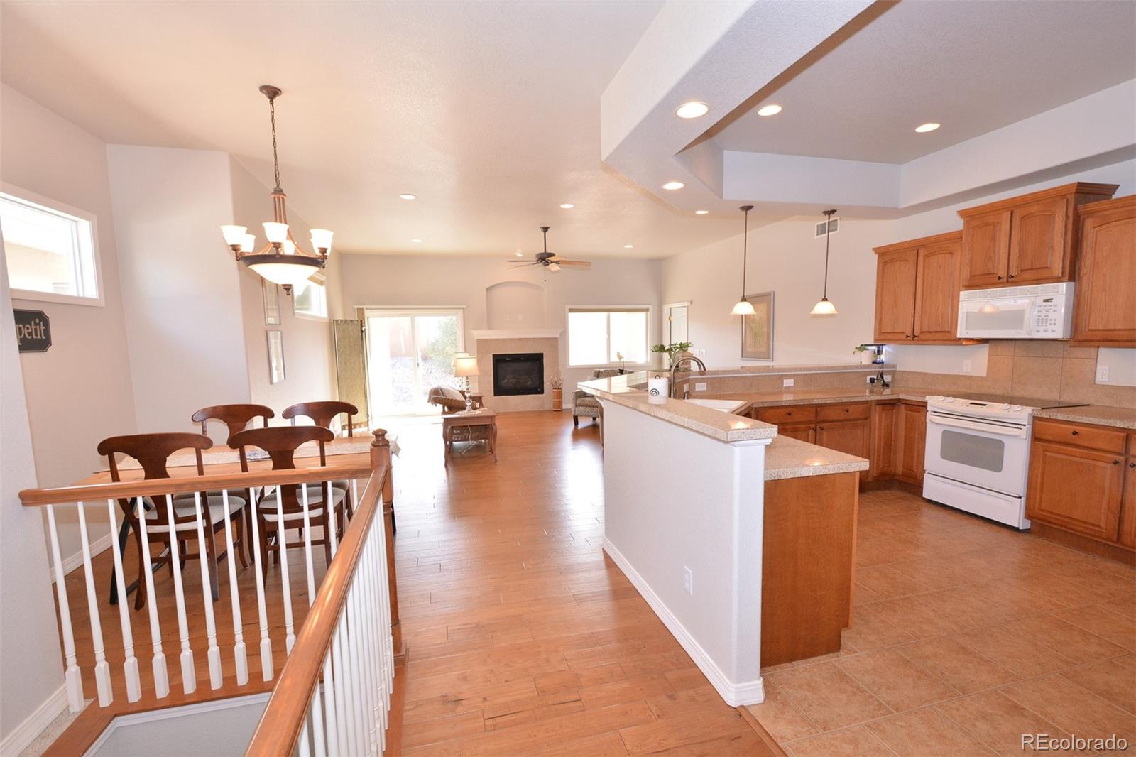 13688 Paradise Villas Grove Colorado Springs CO 80921