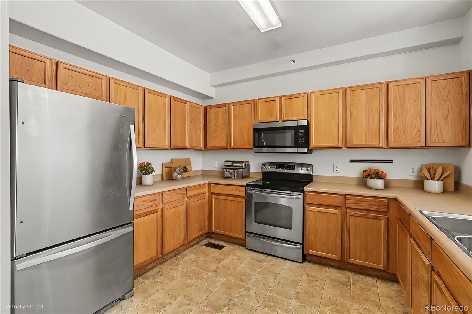 9758 Laredo Street Commerce City CO 80022