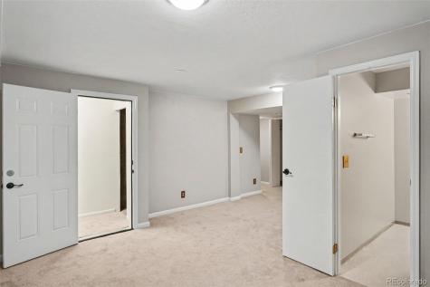 4138 S Mobile Circle Aurora CO 80013