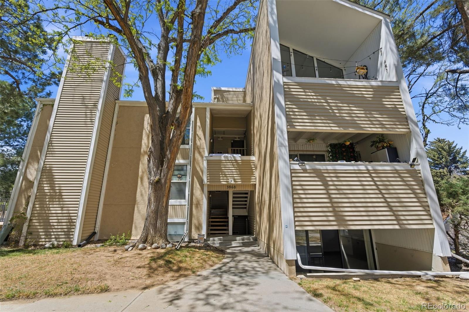 3868 S Fraser Street Aurora CO 80014