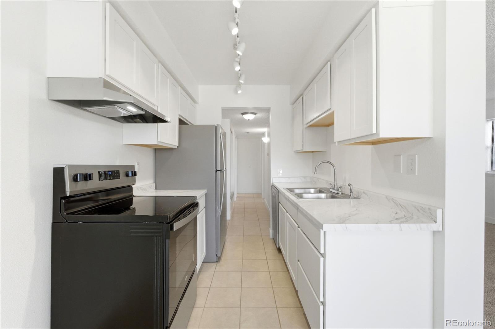 3868 S Fraser Street Aurora CO 80014