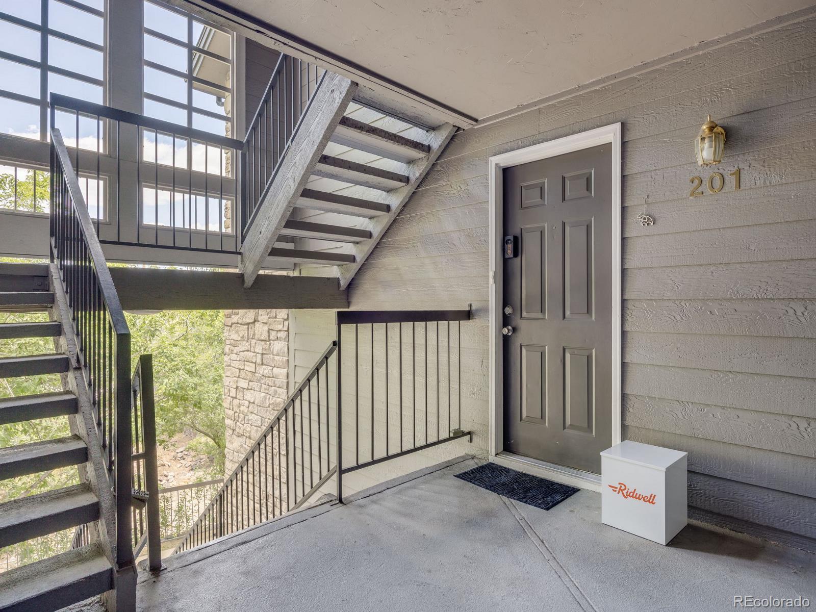 2575 S Syracuse Way Denver CO 80231