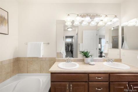3652 S Perth Circle Aurora CO 80013