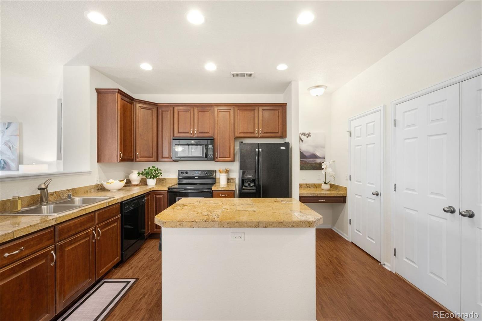 3652 S Perth Circle Aurora CO 80013