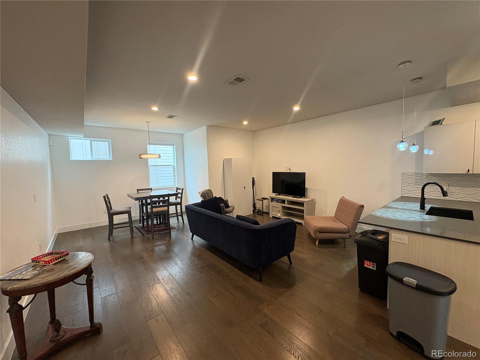 1284 Stuart Street Denver CO 80204