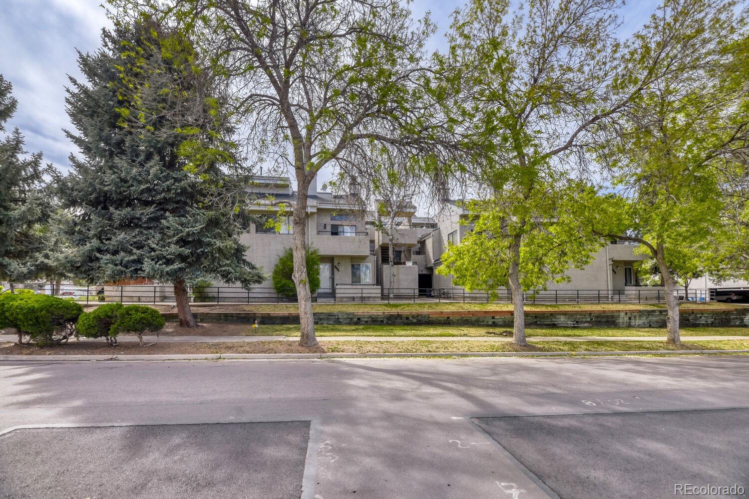 1825 Kendall Street Lakewood CO 80214