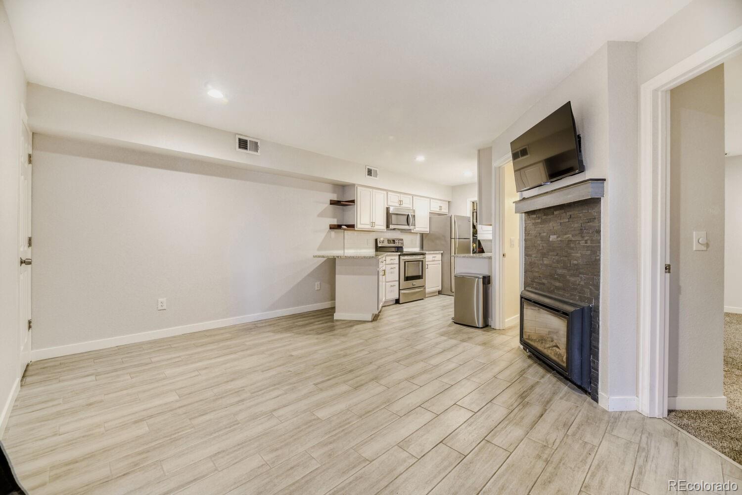 1825 Kendall Street Lakewood CO 80214