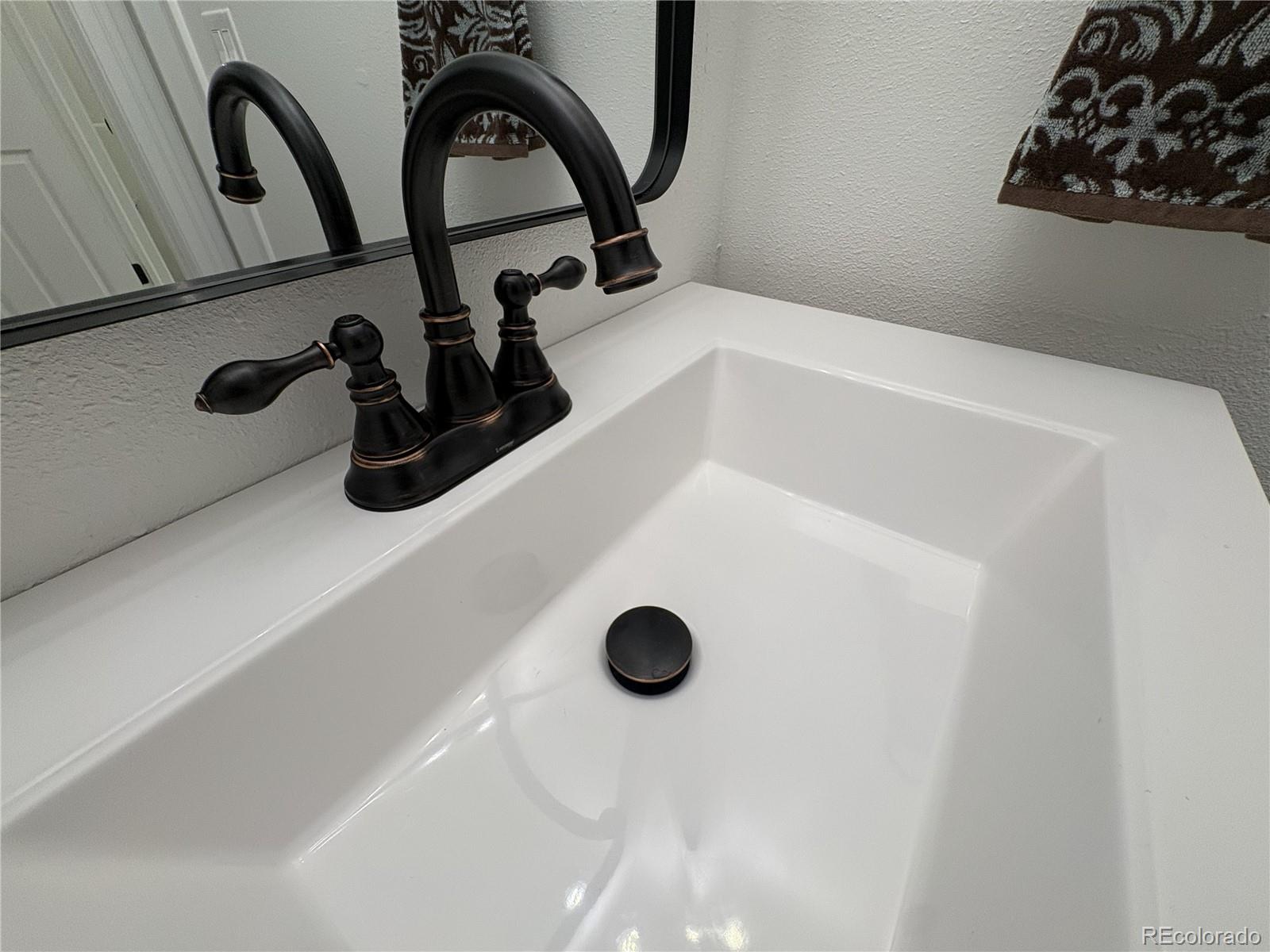 2280 S Jasper Way Aurora CO 80013