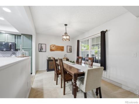 2598 S Vaughn Way Aurora CO 80014