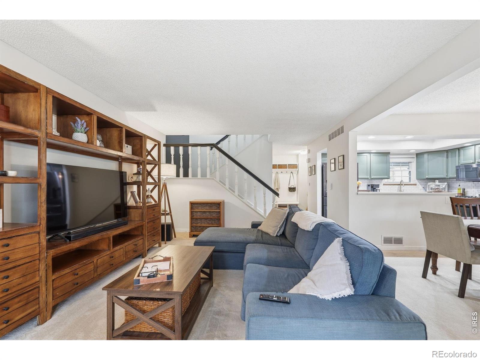 2598 S Vaughn Way Aurora CO 80014