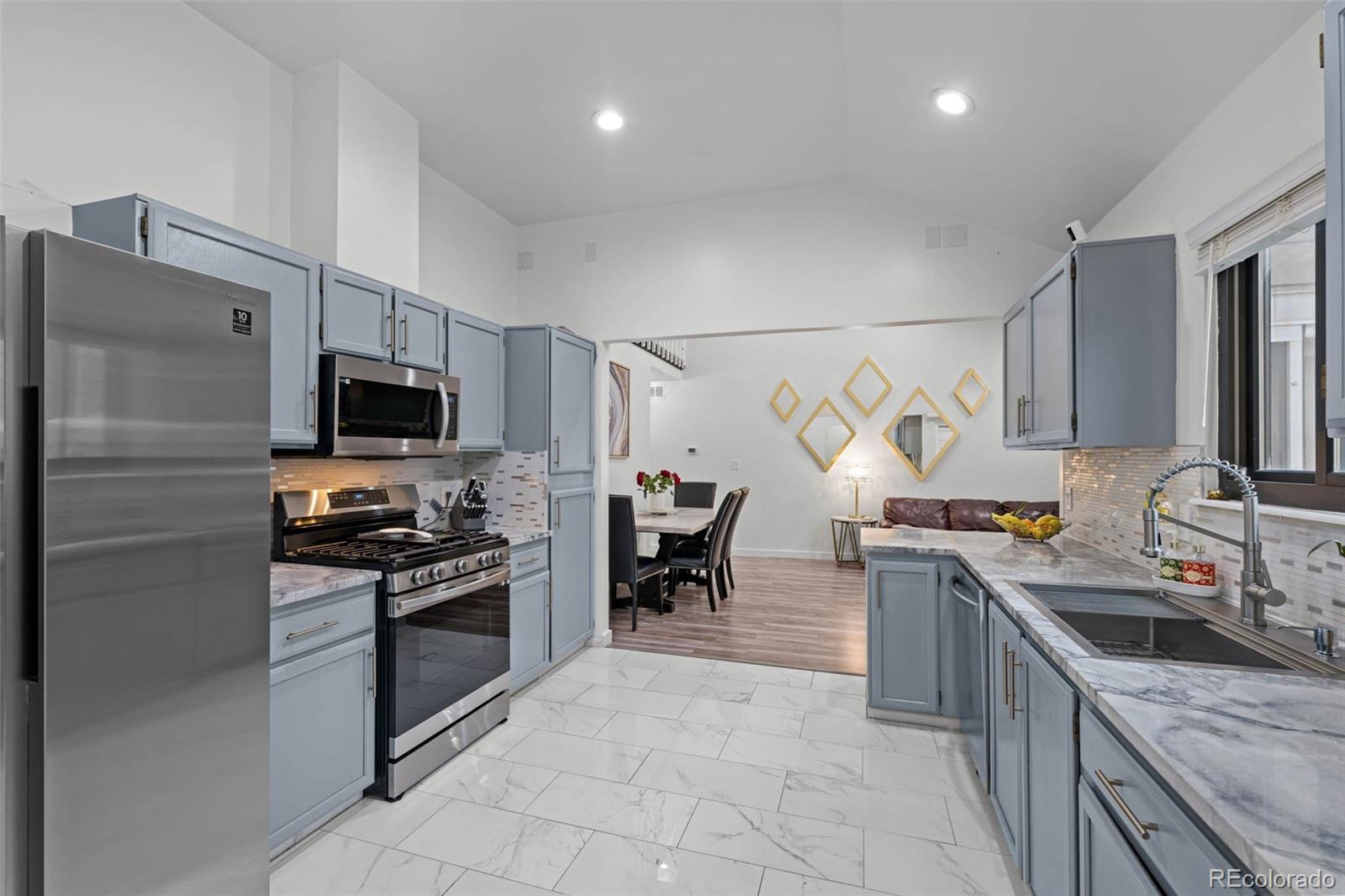 1061 S Yampa Street Aurora CO 80017
